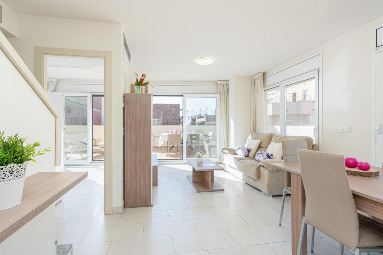 Apart-Rent Apartment Francesc Macia Penthouse 2000 روساس المظهر الخارجي الصورة
