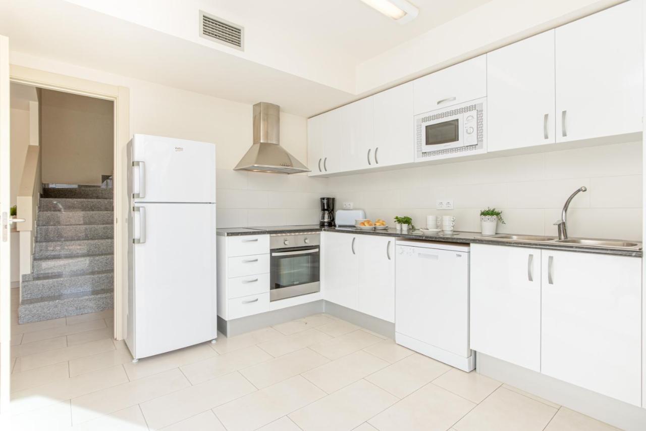 Apart-Rent Apartment Francesc Macia Penthouse 2000 روساس المظهر الخارجي الصورة